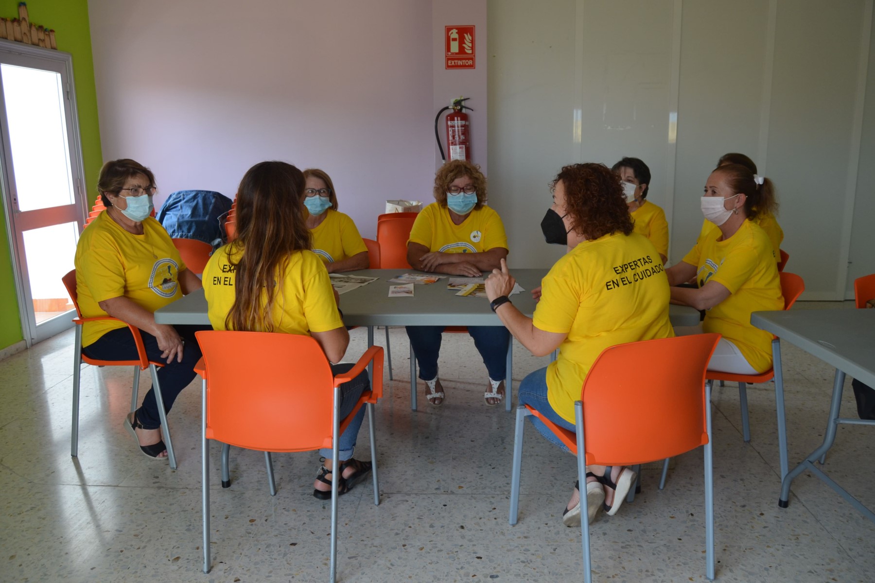 Reunión del Comité de Cuidadoras Expertas en Granadilla en 2020